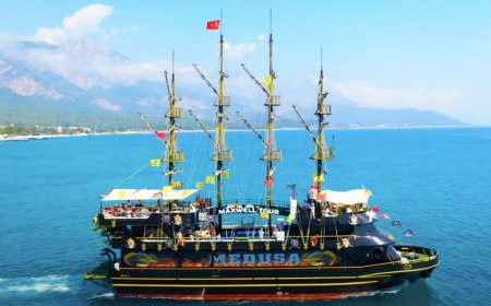 Korsan Tekne Turu Kemer